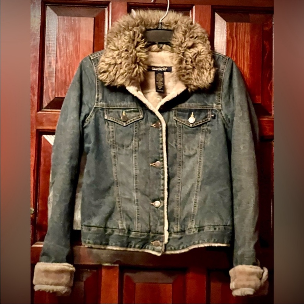 SOLD🔴 ABERCROMBIE & Fitch blue denim fur jacket M